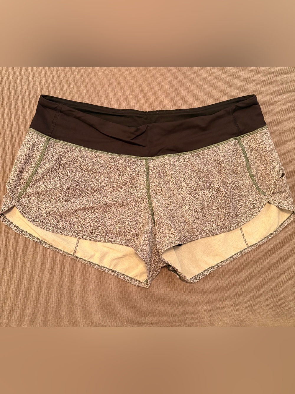 lululemon Speed Shorts size 10